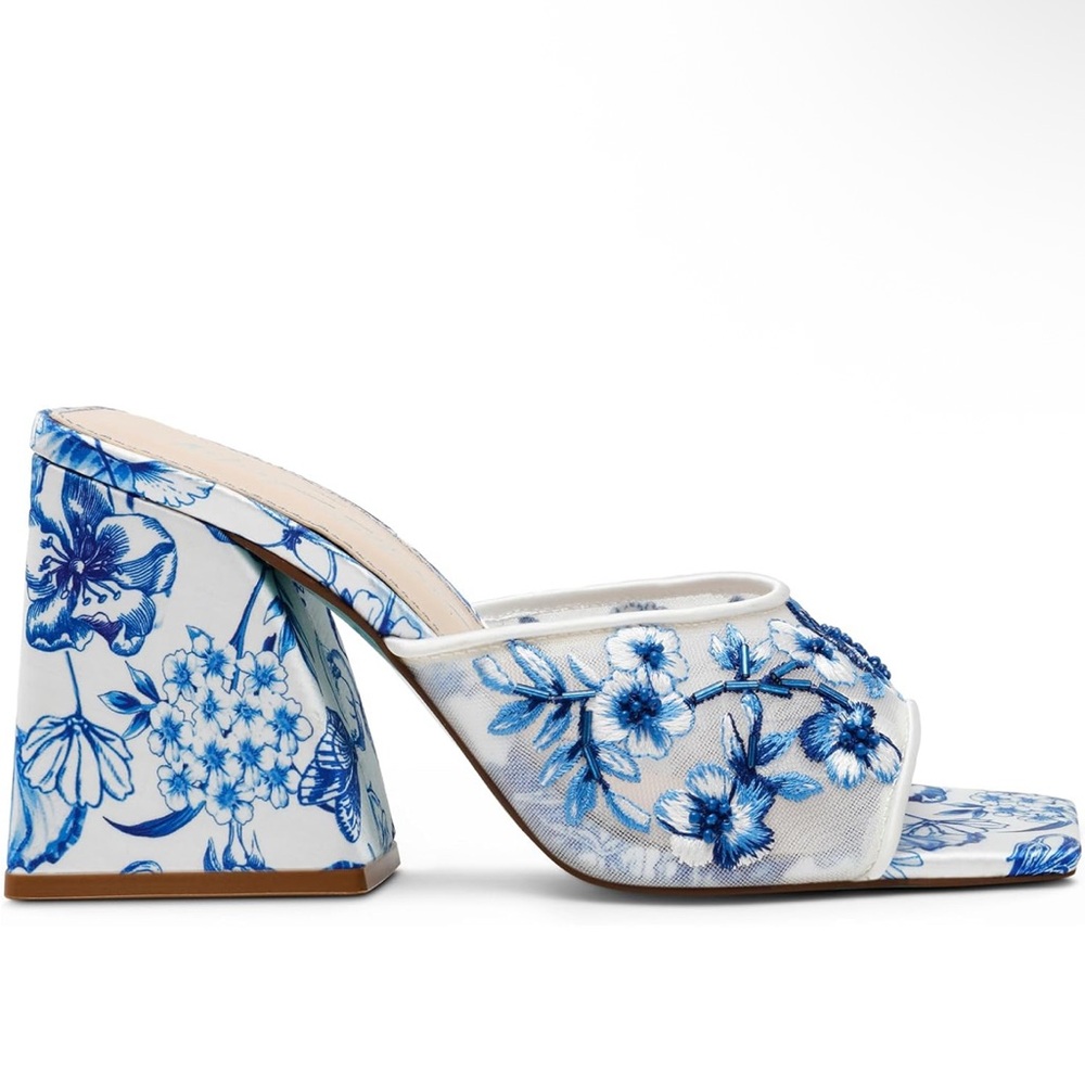 SOLD - Picture 4 of 9